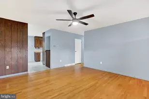 306 Cottage St, Waynesboro, PA 17268 - Photo 4