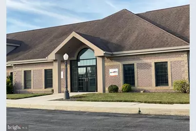 417 Phoenix Dr Offices, Chambersburg, PA 17201 - Photo 2