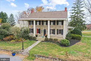 431 Leitersburg St, Greencastle, PA 17225 - Photo 2