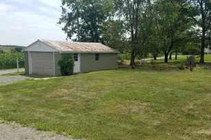 9662 Teffeteller Ln, Waynesboro, PA 17268 - Photo 2