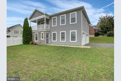561 Bishop Avenue, Chambersburg, PA 17201 - Photo 2