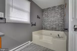 375 Carolle St, Greencastle, PA 17225 - Photo 22