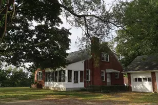 1126 Crottlestown Rd, Chambersburg, PA 17202 - Photo 2