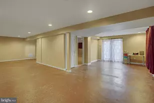 1223 E Pebblebrook Dr, Greencastle, PA 17225 - Photo 56