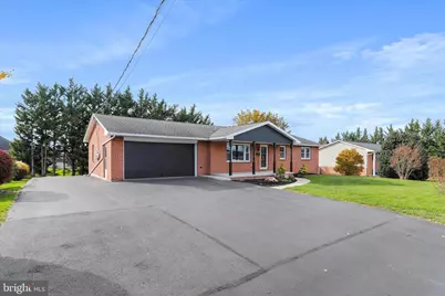 140 Williamson Avenue Avenue, Greencastle, PA 17225 - Photo 2