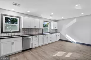 140 Williamson Ave Ave, Greencastle, PA 17225 - Photo 6