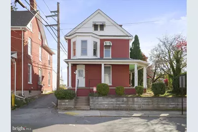 25 Fairview Avenue, Waynesboro, PA 17268 - Photo 2