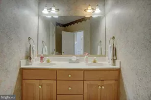 3325 Muirfield Dr, Chambersburg, PA 17202 - Photo 8