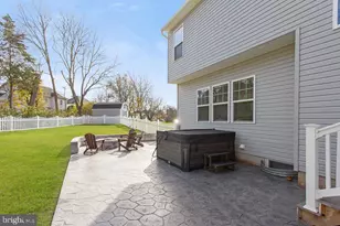 460 Paradise View Dr, Greencastle, PA 17225 - Photo 6