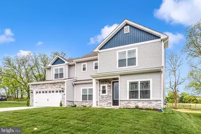 512 Abigail Avenue, Waynesboro, PA 17268 - Photo 2