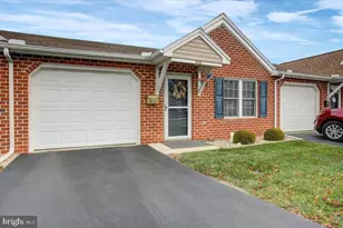 733 Fireside Dr, Shippensburg, PA 17257 - Photo 4