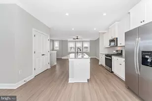 501 Iverson Rd, Waynesboro, PA 17268 - Photo 10