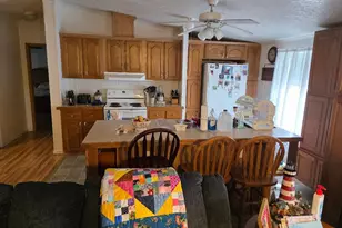 153 Sherwood Ave, Saint Thomas, PA 17252 - Photo 6