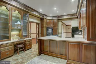 1015 Buchanan Trail E, Greencastle, PA 17225 - Photo 26