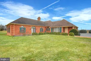 1015 Buchanan Trail E, Greencastle, PA 17225 - Photo 8