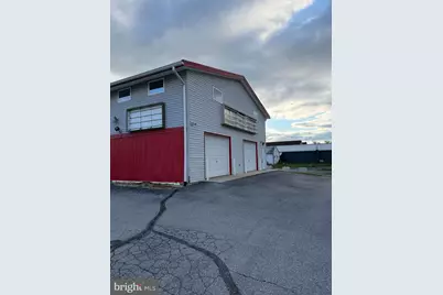 1758 Lincoln Way E, Chambersburg, PA 17201 - Photo 2