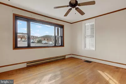 346 S Potomac Street, Waynesboro, PA 17268 - Photo 4