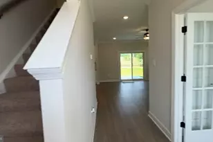 424 Abigail Ave, Waynesboro, PA 17268 - Photo 2