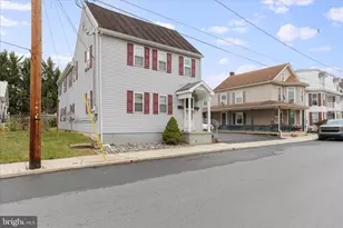 20 E E Madison St, Greencastle, PA 17225 - Photo 4