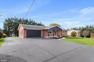 140 Williamson Ave Ave, Greencastle, PA 17225 - Photo 2