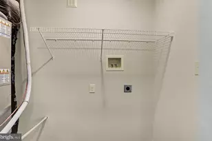 186 Delano Dr, Chambersburg, PA 17201 - Photo 8