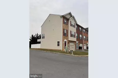 431 W Baltimore Street #A, Greencastle, PA 17225 - Photo 2