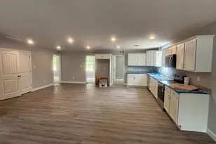 212 Grace Ann Ct, Fayetteville, PA 17222 - Photo 6
