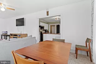 1447 Scotland Ave, Chambersburg, PA 17201 - Photo 14