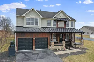 3831 Rolling Hills Dr, Greencastle, PA 17225 - Photo 8