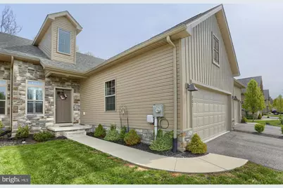 907 Quail Run Drive, Waynesboro, PA 17268 - Photo 1