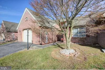 2355 Majestic Court, Chambersburg, PA 17202 - Photo 4