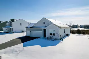 2098 Mandarin Dr, Chambersburg, PA 17202 - Photo 38