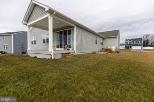 2098 Mandarin Dr, Chambersburg, PA 17202 - Photo 38