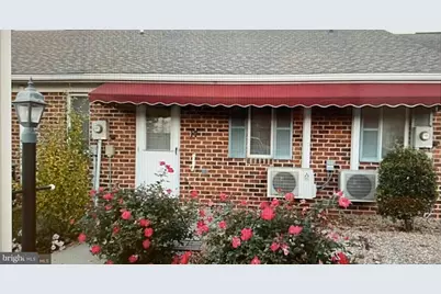 17 Cambridge Lane, Chambersburg, PA 17201 - Photo 1