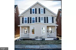 602 W Main St, Waynesboro, PA 17268 - Photo 2