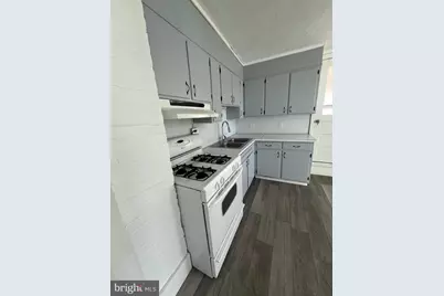 762 Broad Street #UPPER A, Chambersburg, PA 17201 - Photo 4