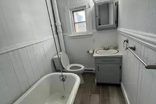 762 Broad St, Chambersburg, PA 17201 - Photo 14