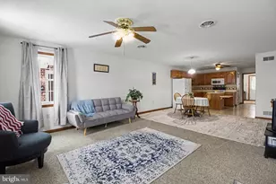722 Fireside Dr, Shippensburg, PA 17257 - Photo 4