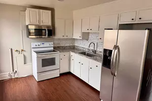 110 W Main St, Waynesboro, PA 17268 - Photo 2