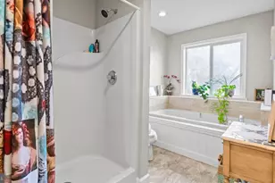 1065 Kunkle Dr, Chambersburg, PA 17202 - Photo 12