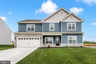 508 Abigail Ave, Waynesboro, PA 17268 - Photo 1