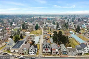 542 E Queen St, Chambersburg, PA 17201 - Photo 18