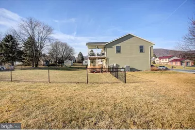 10193 Cardinal Drive, Orrstown, PA 17244 - Photo 4
