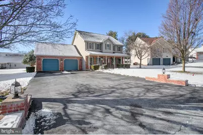 13295 Iroquois Trl, Waynesboro, PA 17268 - Photo 2