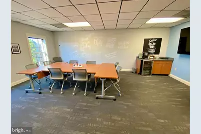 409 Phoenix Drive, Chambersburg, PA 17201 - Photo 4