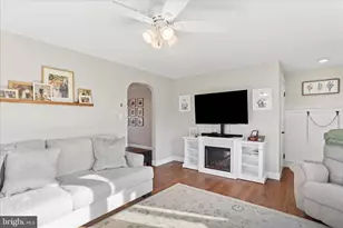 7974 Tomstown Rd, Waynesboro, PA 17268 - Photo 6