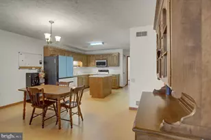 714 Marden Ave N, Shippensburg, PA 17257 - Photo 8