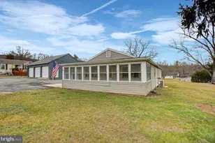 930 Coldspring Rd, Fayetteville, PA 17222 - Photo 2