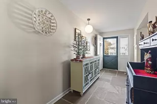 146 Harvest Ln, Chambersburg, PA 17202 - Photo 6