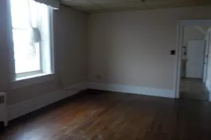 223 N 2nd St, Chambersburg, PA 17201 - Photo 2